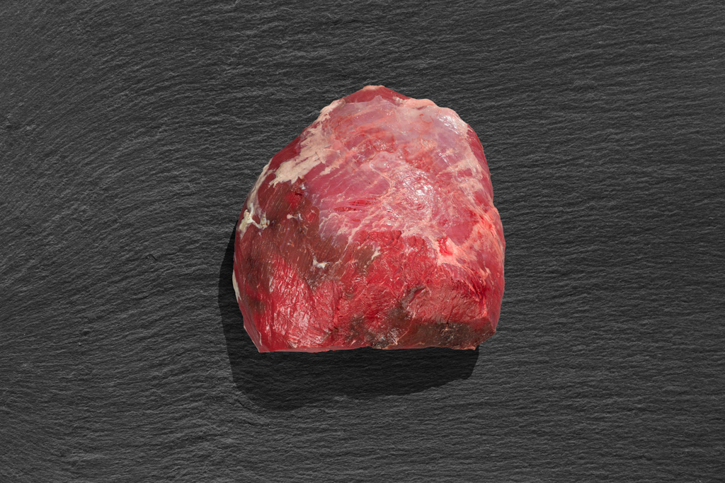 Rindebraten (kleine) aus der Keule vom Angus Rindebraten (kleine) aus der Keule vom Angus