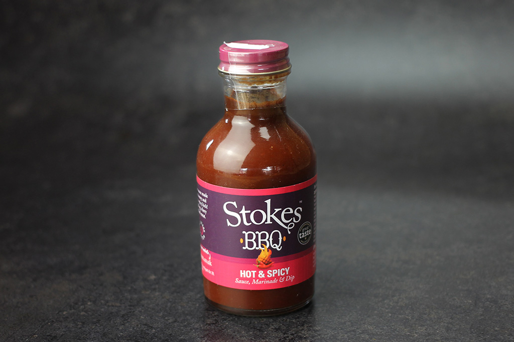 Flasche mit BBQ-Sauce