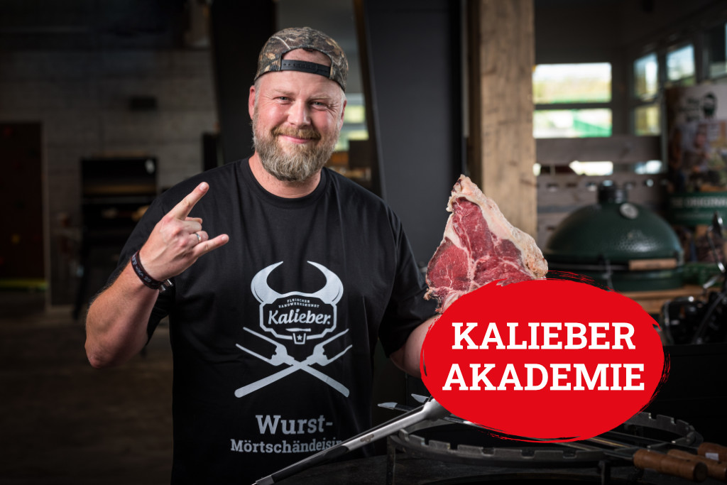 Kalieber-Markenbotschafter Maik präsentiert die Kalieber AKADEMIE