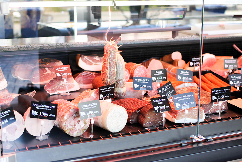 Wurst & Schinken in Fleischtheke