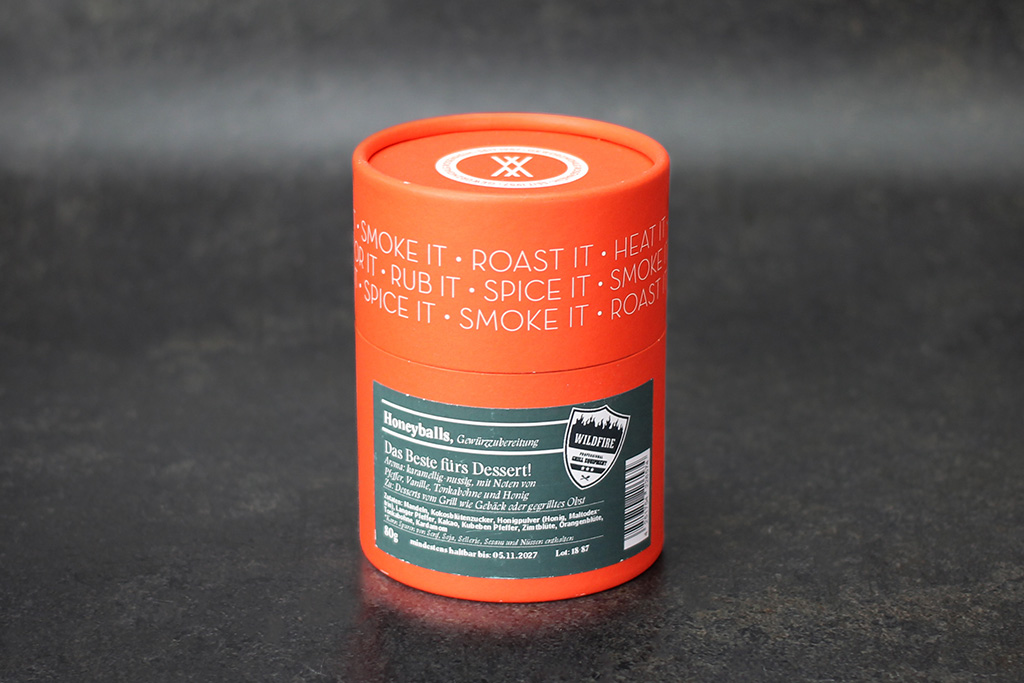 Dose mit Gewürzmischung