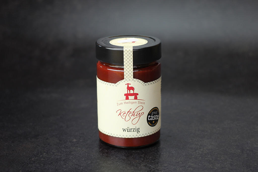 Zum Heiligen Stein Ketchup würzig  Glas mit Ketchup
