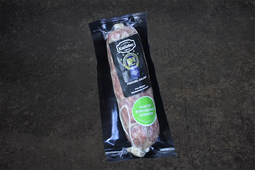 Fenchel-Salami vom Bunten Bentheimer Schwein Fenchel-Salami vom Bunten Bentheimer Schwein