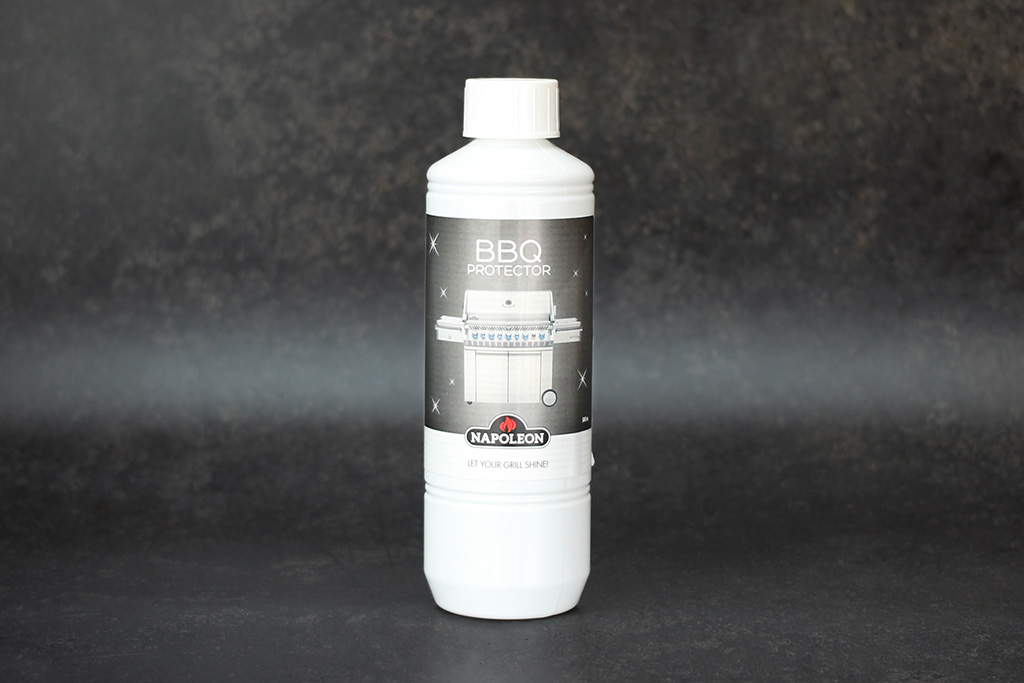 Flasche mit Edelstahl-Politur 