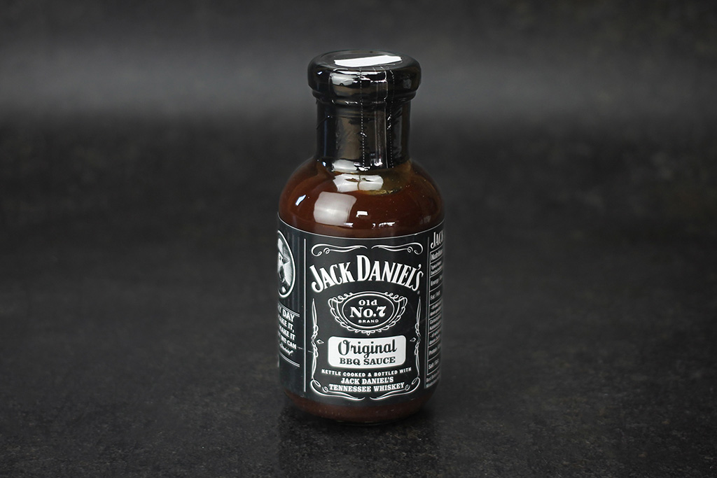 Flasche mit BBQ-Sauce