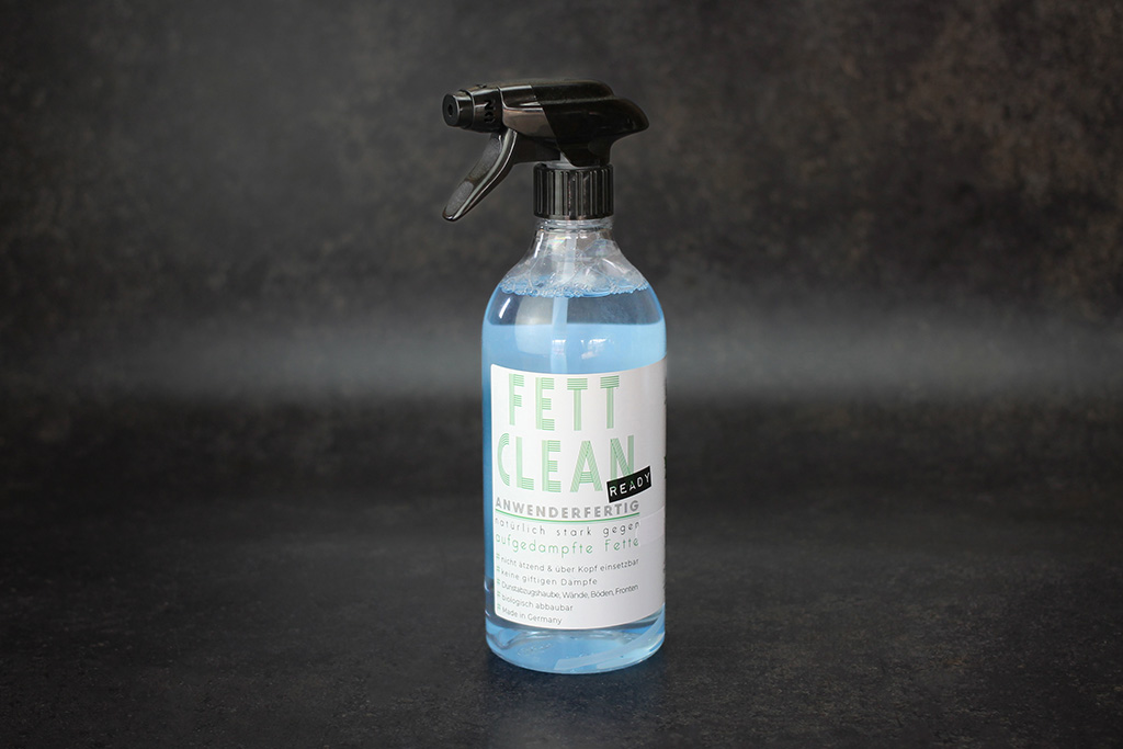Sprühflasche mit Fettreiniger