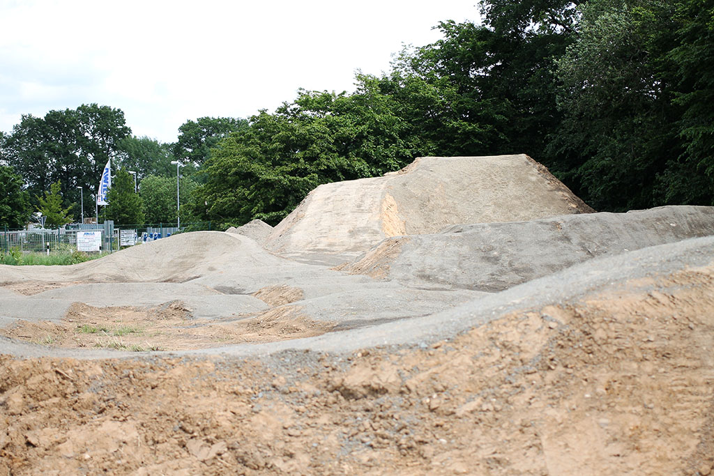 Dirtpark/Bikepark Hügel
