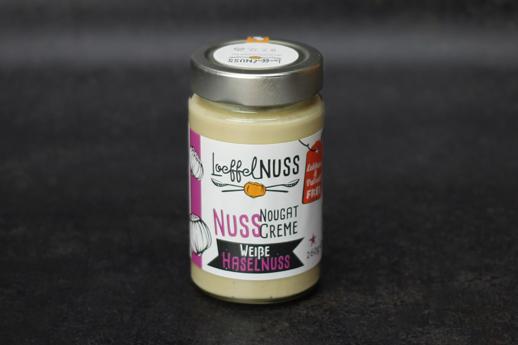 Löffelnuss Weiße Haselnuss Nuss-Nougat-Creme 130 g Glas mit weißer Haselnuss-Creme