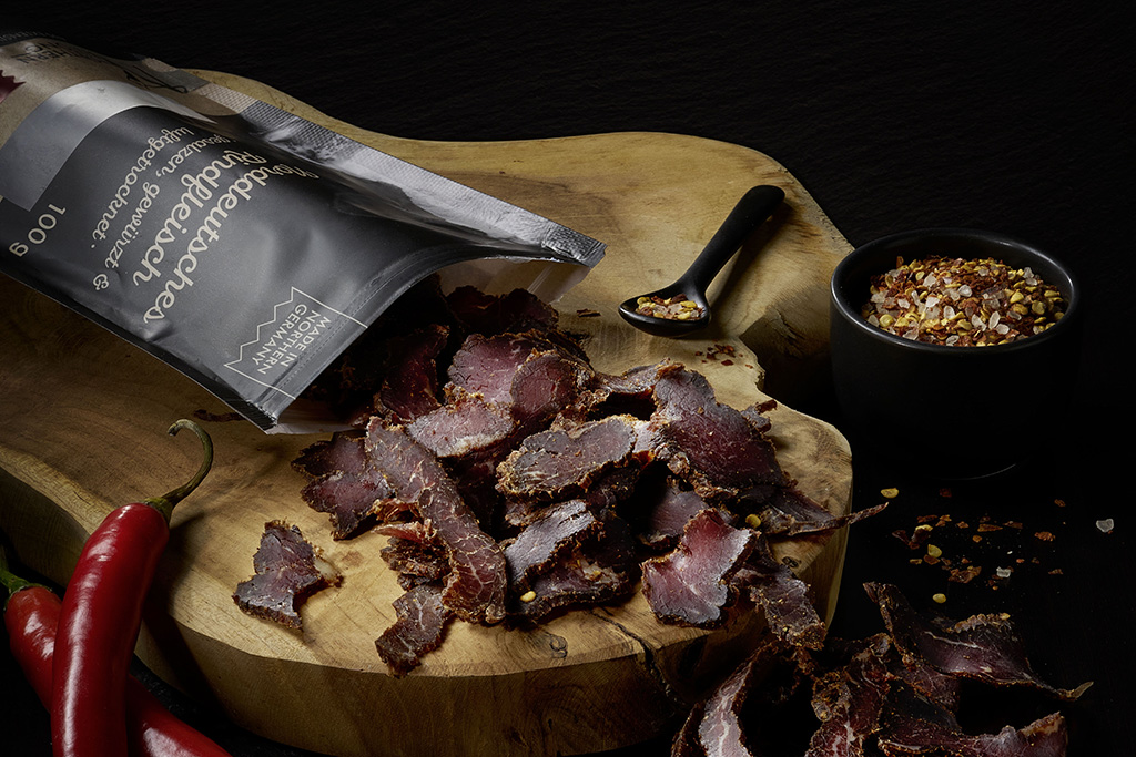 Northern Biltong Chili Trockenfleich mit geöffneter Packung